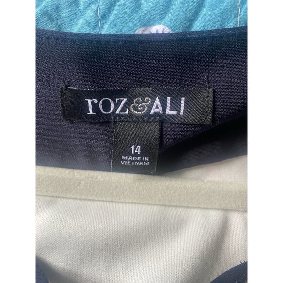 Boho Roz & Ali Women 14 Multicolor Paisley Round Neck With Decorative Collar NWT - Picture 10 of 10